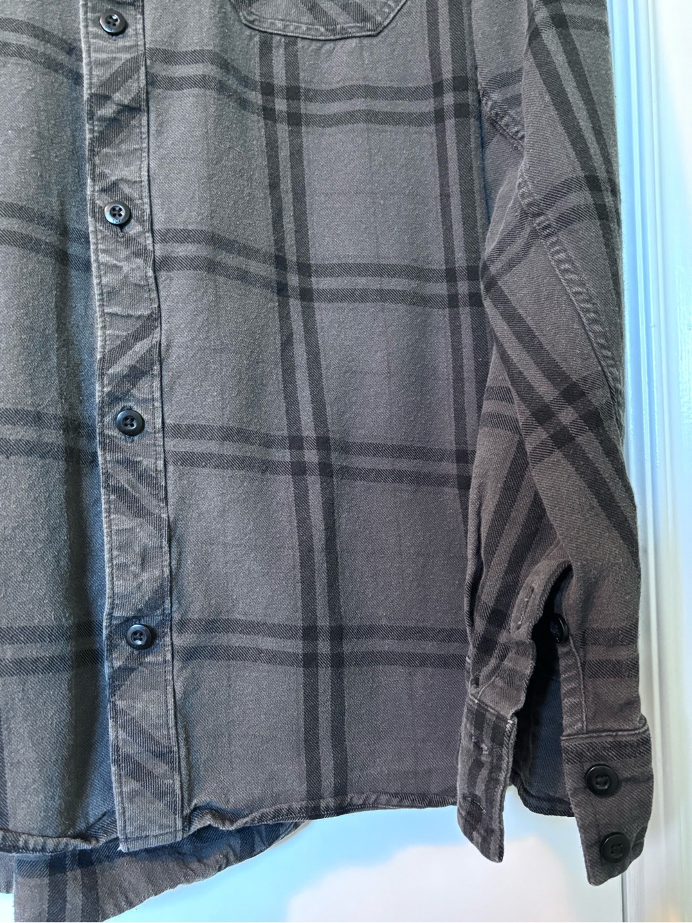 Fox | Long Sleeve Button-Up | Flannel | Size XL - Picture 9 of 13